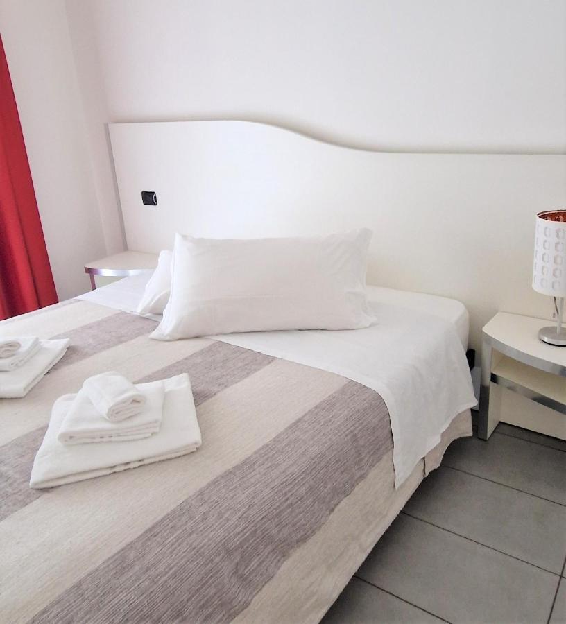 Apartamento Residenza XX Settembre Maslianico Exterior foto