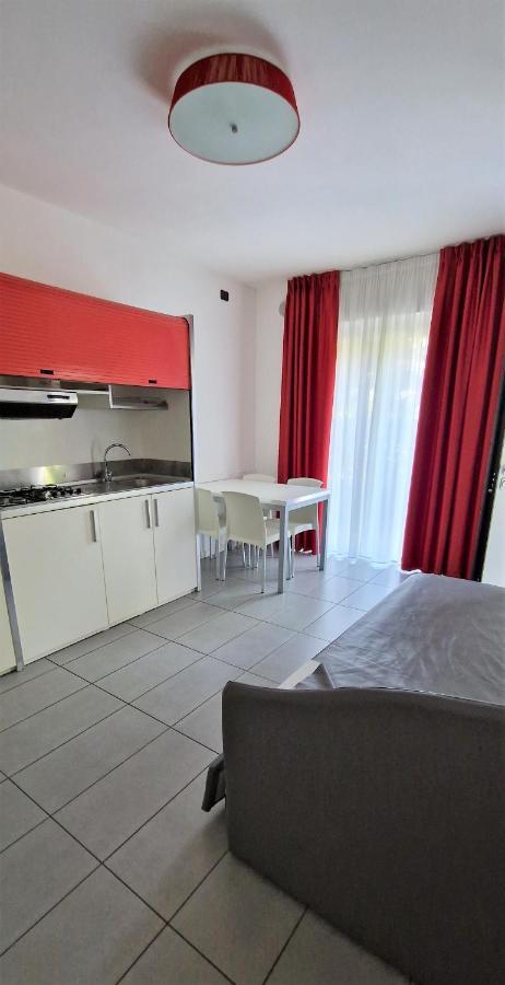 Apartamento Residenza XX Settembre Maslianico Exterior foto