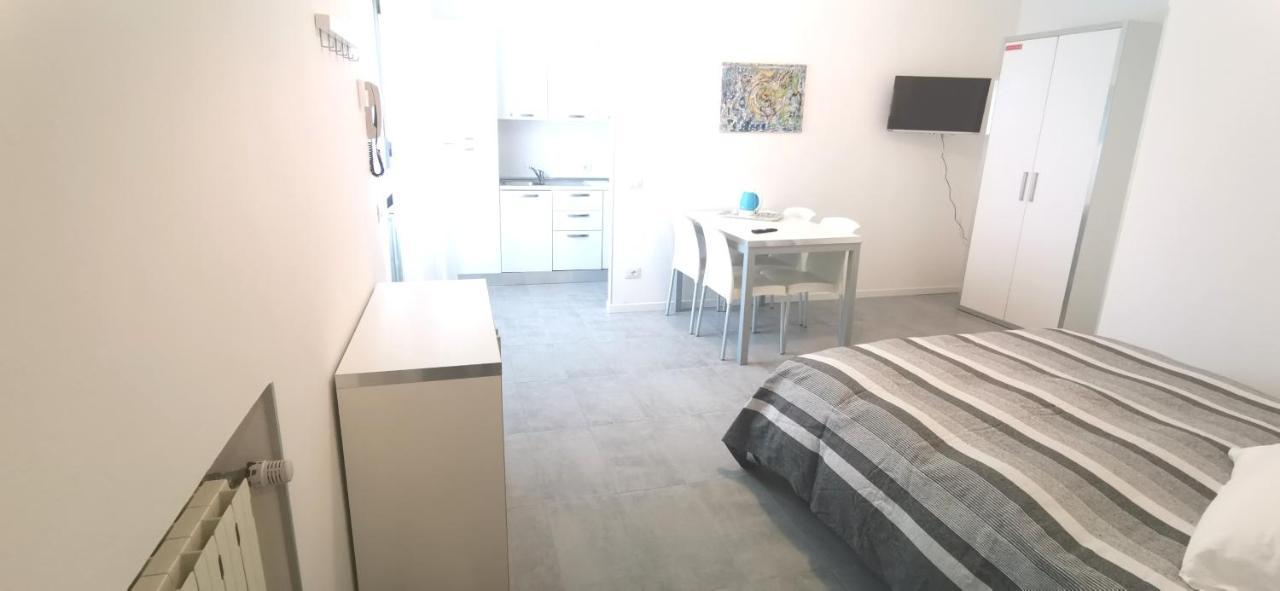 Apartamento Residenza XX Settembre Maslianico Exterior foto